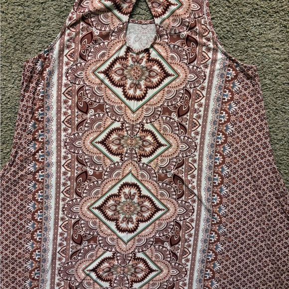 No Boundaries JuniorXL (15-17)Paisley Print Flare Style Keyhole In Back Like New - Picture 10 of 10